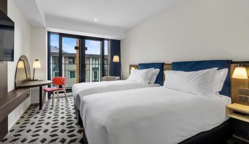 Standard Room with Two Single Beds
