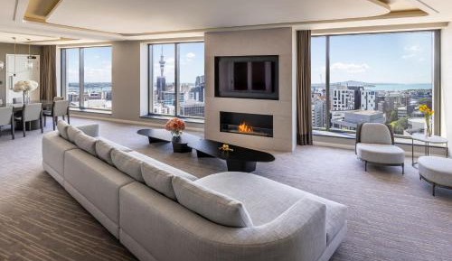 Chairman Suite with Club Access