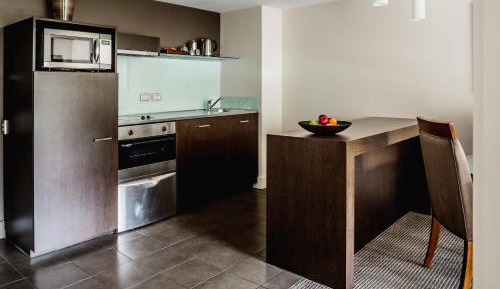 Premier One-Bedroom Twin Suite