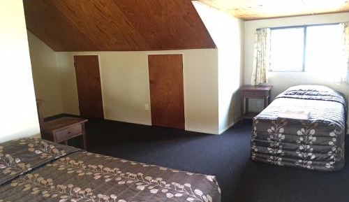Two-Bedroom Refurbished Apartment