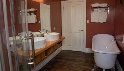 One-Bedroom Miners Cottage