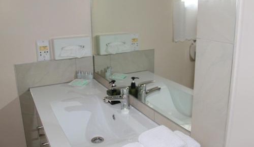Executive Deluxe Studio