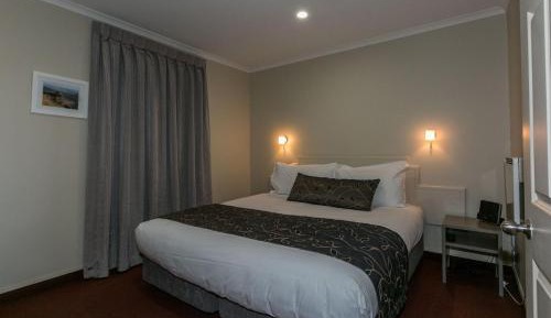 One-Bedroom Apartment with Spa Bath