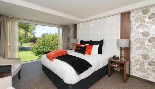 One-Bedroom Suite