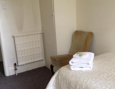 Twin Room with Shared Bathroom
