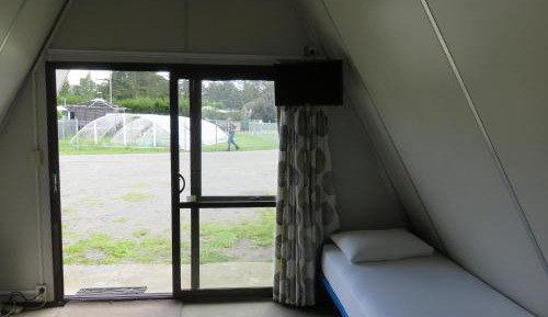 A-frame Cabin no linen