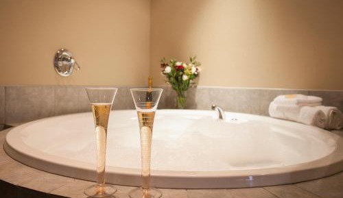 Deluxe Double or Twin Room with Spa Bath