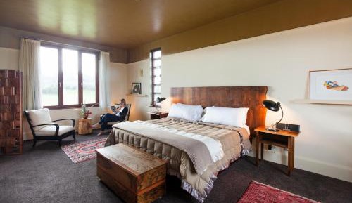 Superior Double or Twin Suite with Mountain View
