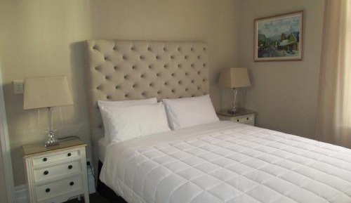 Heritage Queen Ensuite Room