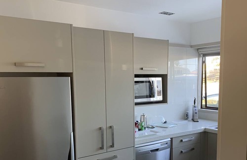 Omanu Apartment | Family holiday Apartment, close to beach. Has shared swimming pool and own spa.