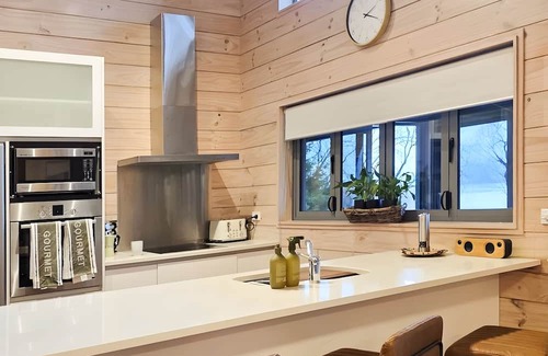 Kinloch House | Whare Puwaha