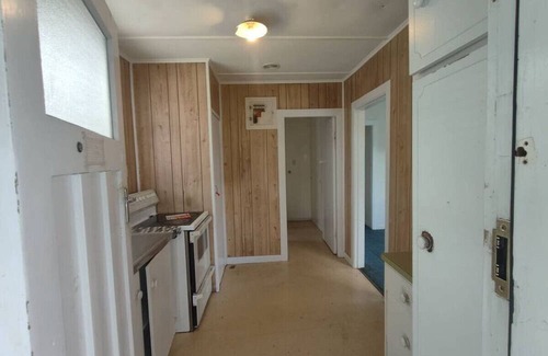 Rotorua House | 4 Beds including 2 Double Beds and 2 Sofa Beds up to 8 People, House, 22B Pererika St, Rotorua