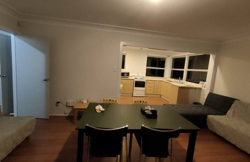 Mount Albert House | 3-Bedroom House - 30 Laurel St