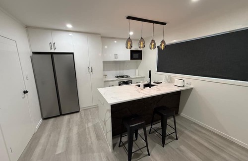 Trentham House | Beautiful 3-bedroom house in Upper Hutt Central