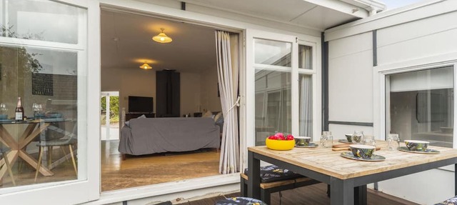 Kererū Lodge – Two Mile Bay Holiday Home