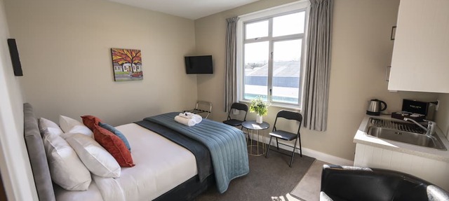 The Amberley Hotel