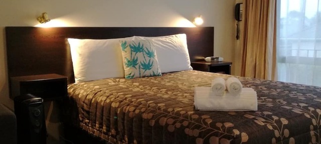 Alcala Motor Lodge