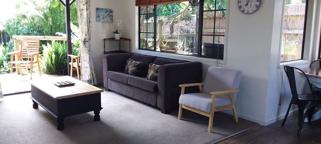500m to Town/Deck/WiFi/Chromecast/BBQ/Dog Friendly