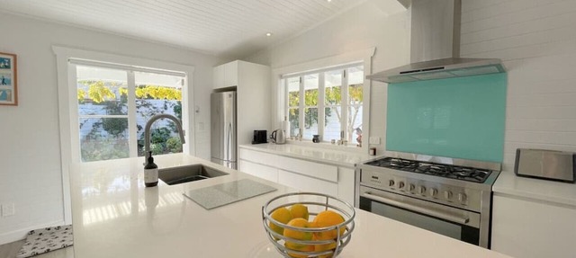 Spa pool retreat, with everything at your door step, it is your home a way from home.