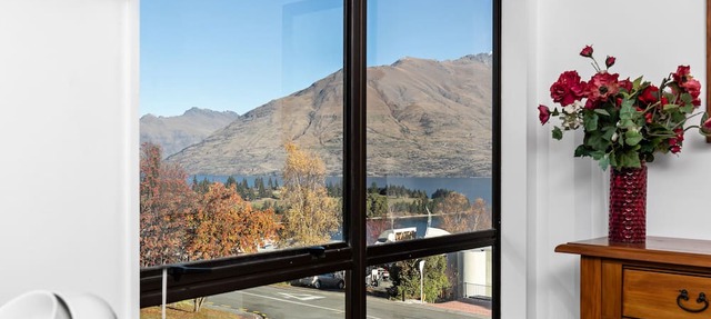 Balmoral Lodge