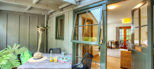 Awaroa Lodge