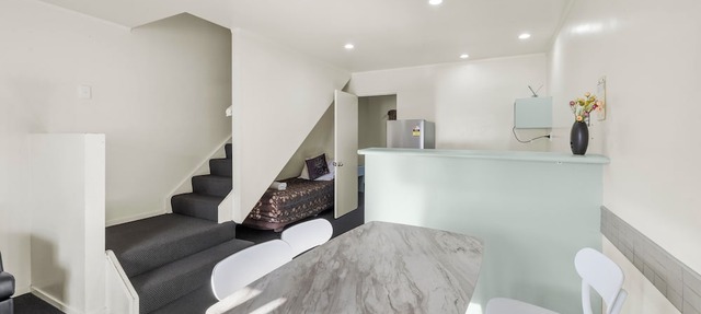 Birchwood Spa Motel