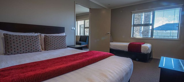Amity Court Motel