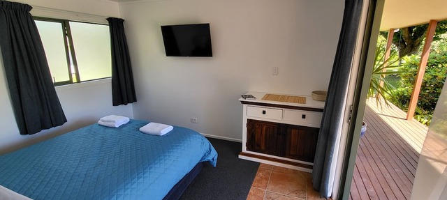 Off The Beaten Trail Accommodation & Bike Tours