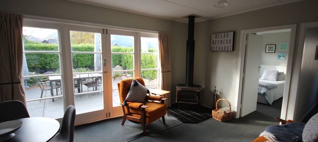 3 Woodbank Road