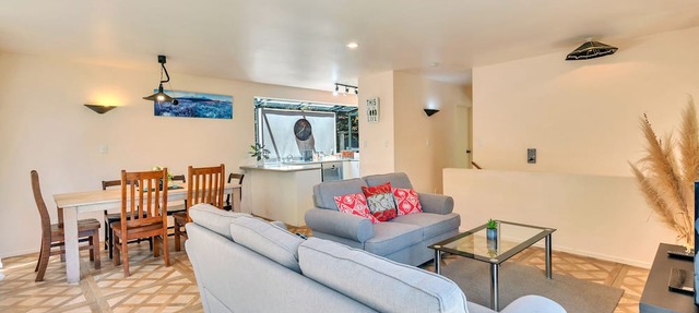 Ponsonby Holiday Home Near The City