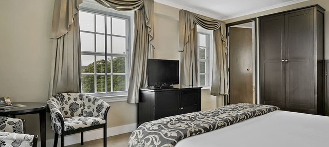 Chateau Tongariro Hotel