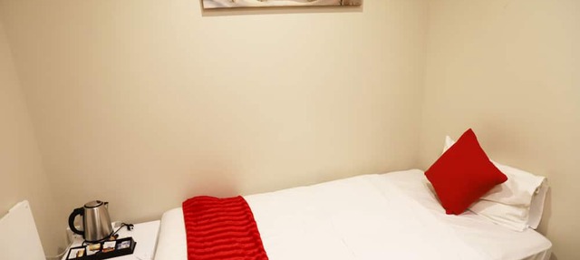 Aura Hotel