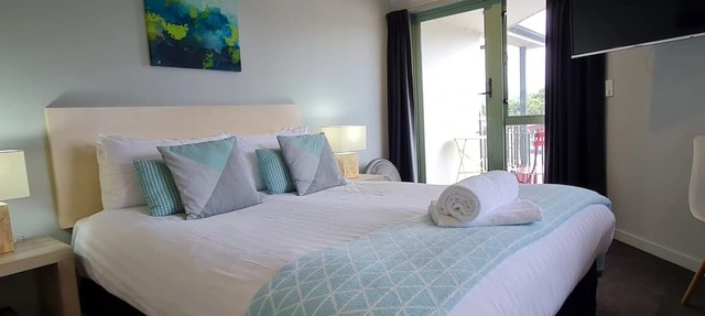 Akaroa Village Inn