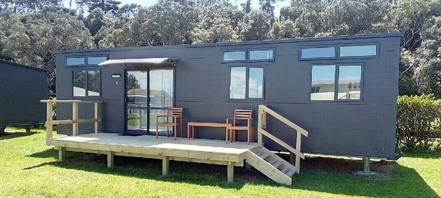 Opunake Beach Kiwi Holiday Park