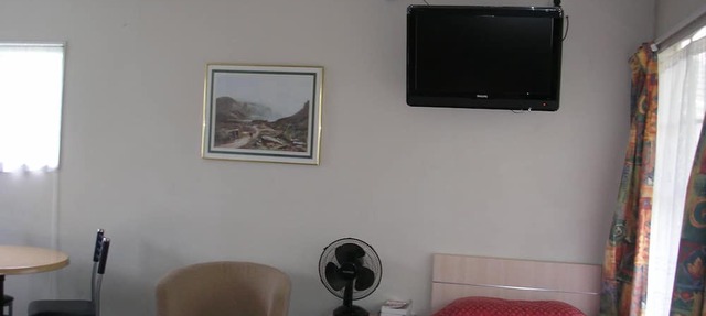 Lincoln Court Motel