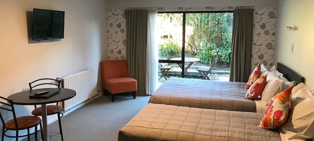 Earnslaw Lodge