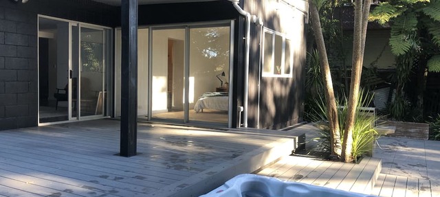Spacious Tranquil Herald Island House in the Trees