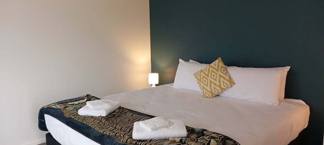 Suncrest Villas