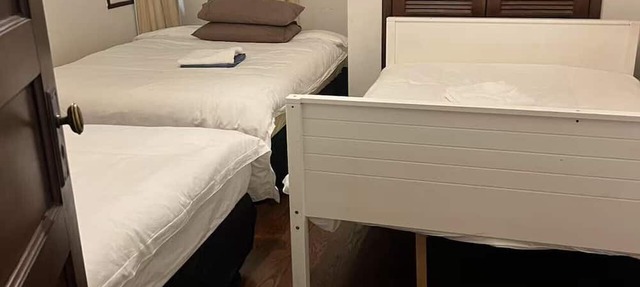 4 double 2 sofa beds in a apartment