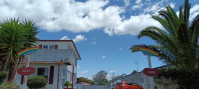 Rainbow Motel & Guest House