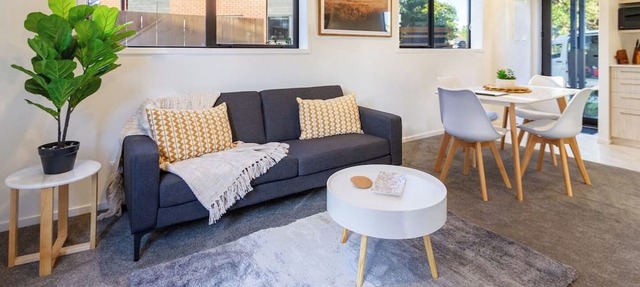 Prime West Auckland: 2Bedroom Townhouse
