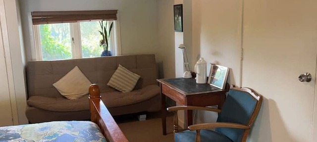 1 Beds including 1 Sofa Bed Studio