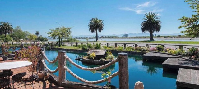 Charming 2-bedroom country living apartment with fantastic amenities