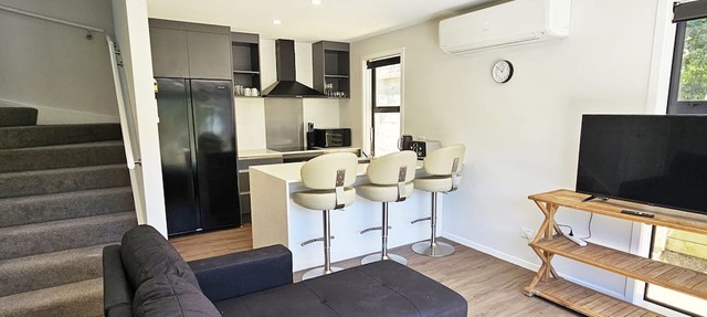 A newly built 3 Bedroom and Garage home at the city fringe!