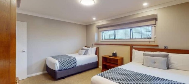 Quantum Lodge Motor Inn
