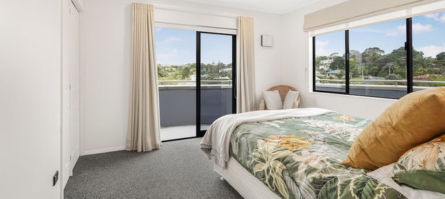 The Boat House - Raglan Holiday Home
