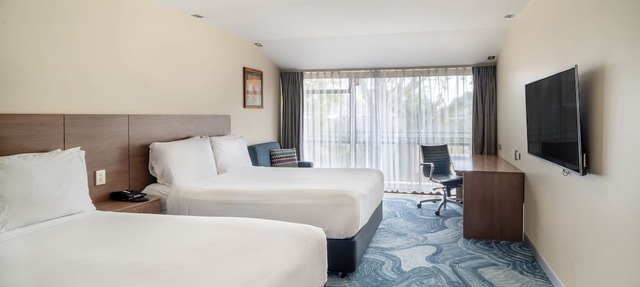 Holiday Inn Auckland Airport by IHG