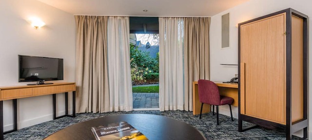 Chateau on the Park - Christchurch, a DoubleTree by Hilton