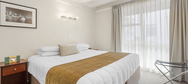 The Parnell Hotel & Conference Centre
