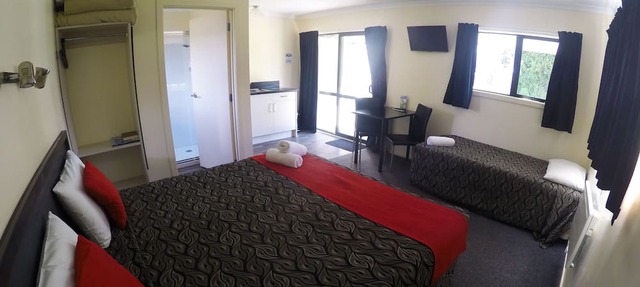 Geraldine Top 10 Holiday Park
